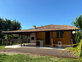Casa Aconchegante na Beira da Lagoa e Perto do Mar